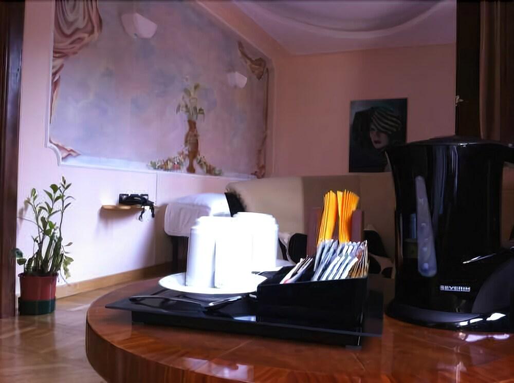 Casa de hóspedes Residenza Delle Arti 3*